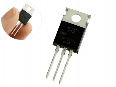 TRANSISTOR BT137-600 - TIC226 TRIAC 8A/600V - Imagem 1