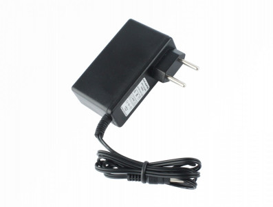 Fonte de Alimentação Chaveada 15VDC 3A Plug P4 - Imagem 1