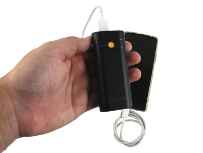 Power Bank 5V 1.2A USB para 2 Baterias 18650 Button-top com On/Off e Lanterna - Imagem 2